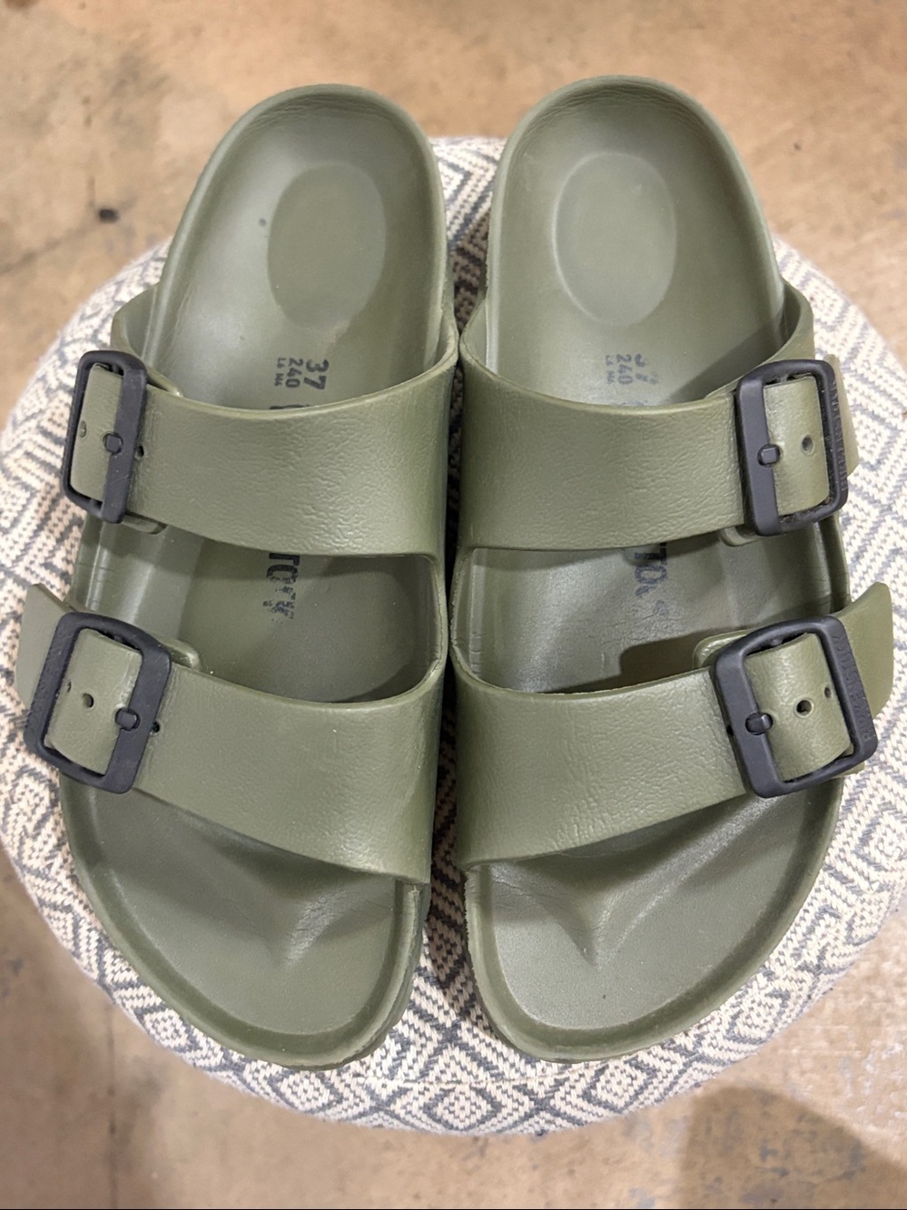 Birkenstock Arizona EVA Khaki Olive Green Sandals Womens EU 37 US 6 6.5 - Picture 2 of 8